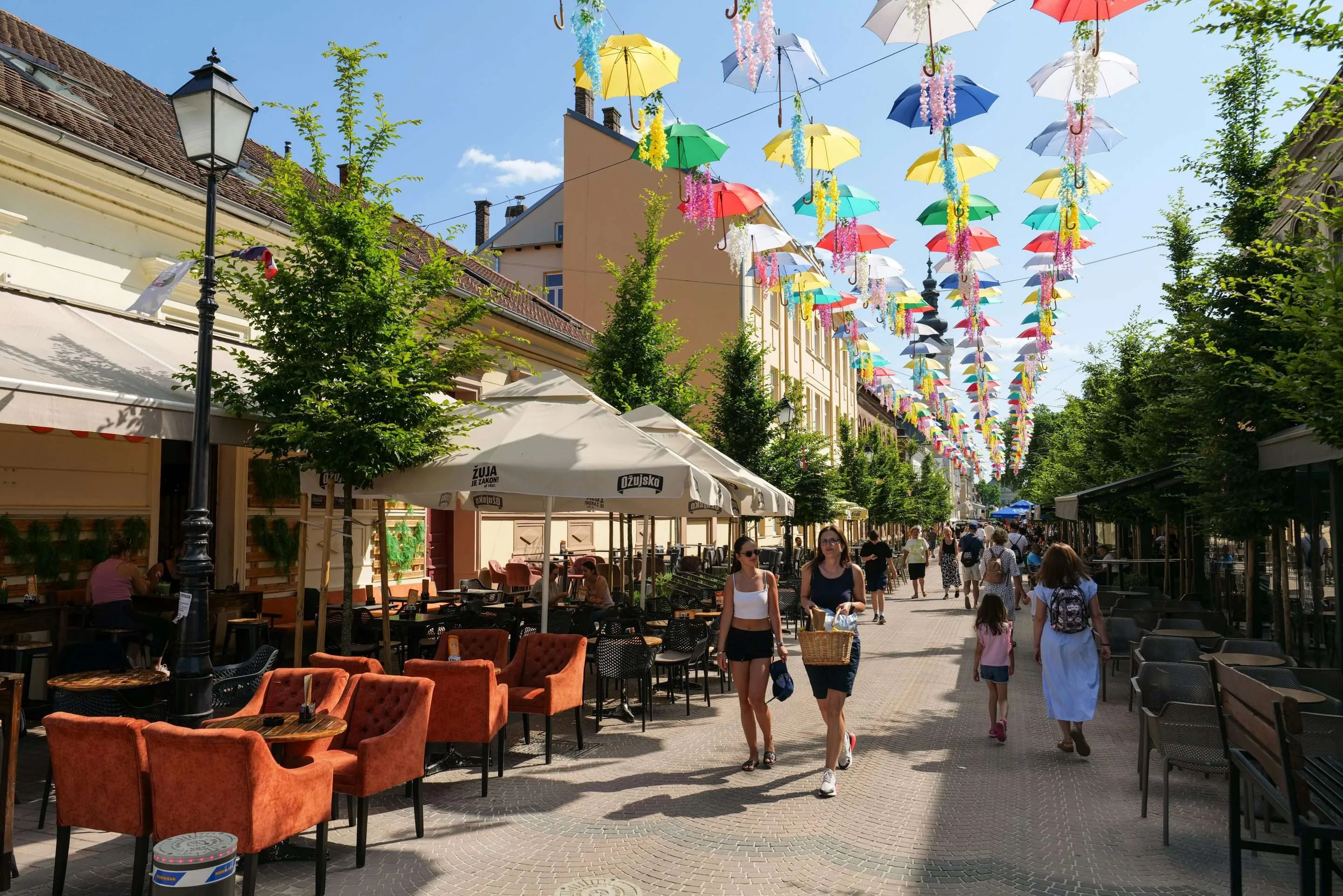 Food Safety Considerations for Summer Outdoor Patios and Dining